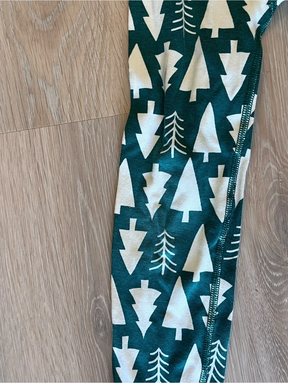 Hanna Andersson Christmas Pajamas 6/7